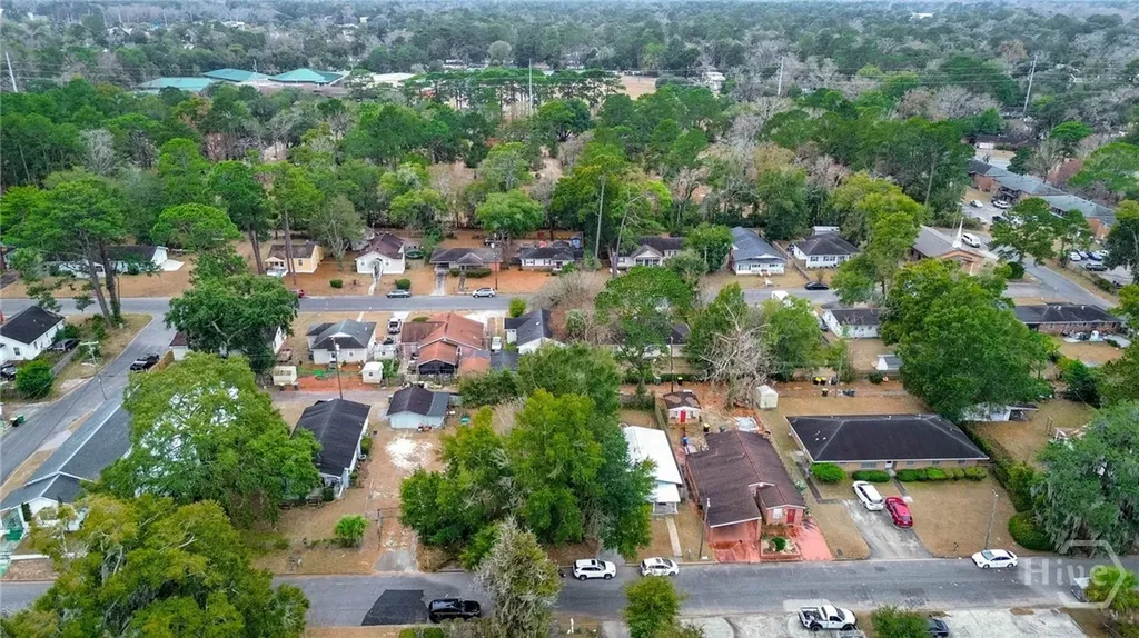 1919 E 51st Street Savannah GA 31404
