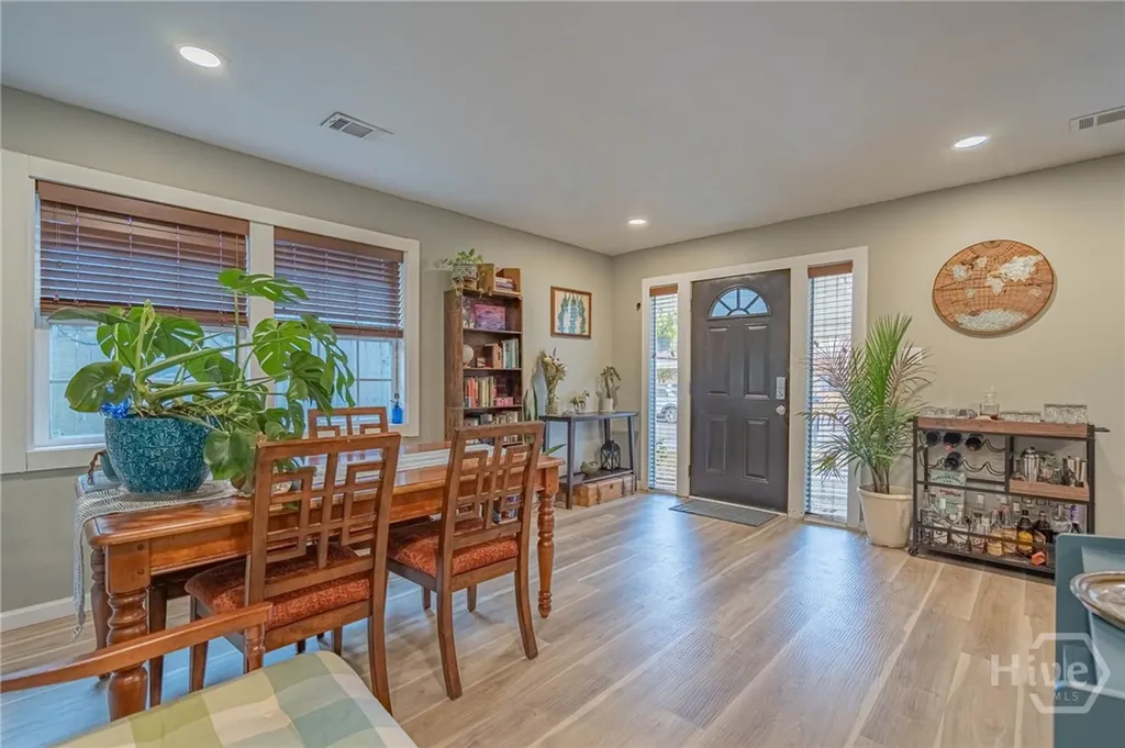 1919 E 51st Street Savannah GA 31404