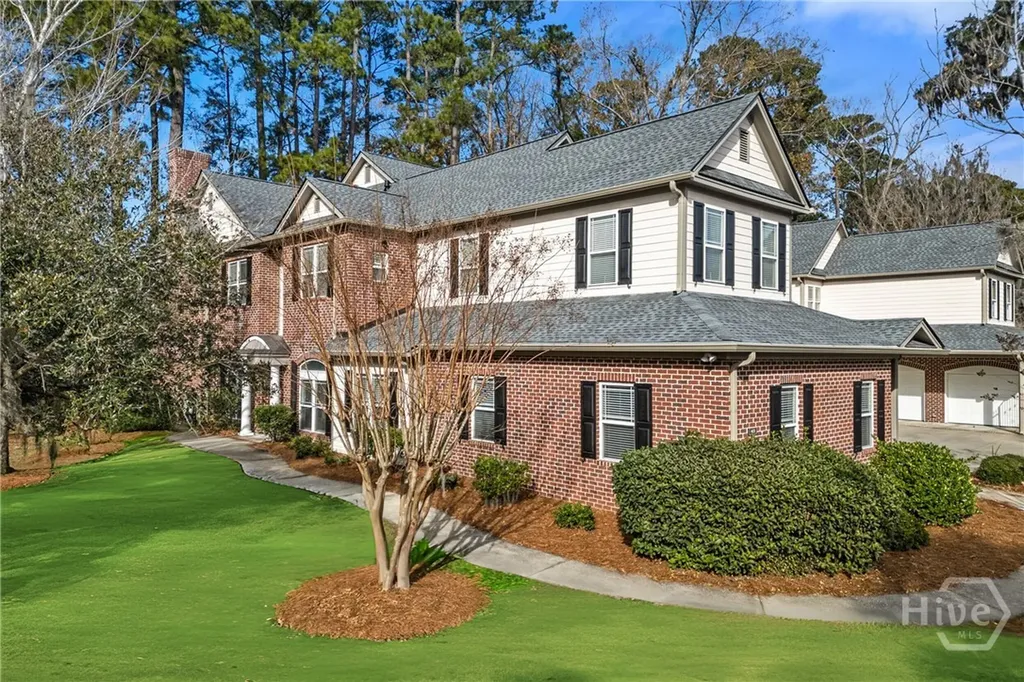 401 River Oaks Drive Richmond Hill GA 31324