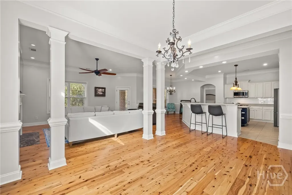 401 River Oaks Drive Richmond Hill GA 31324