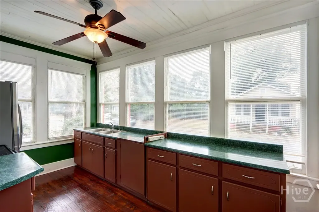 1212 New Jersey Avenue Savannah GA 31404