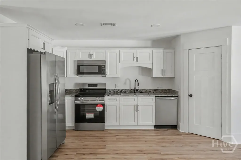 402 Cypress Street Bloomingdale GA 31302