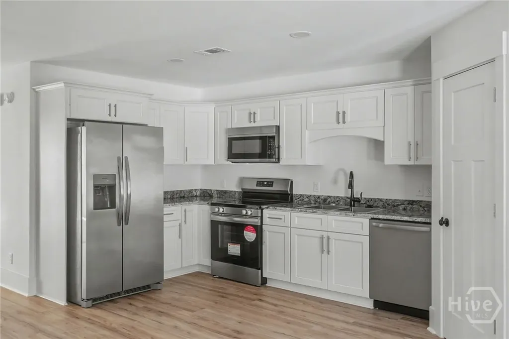 402 Cypress Street Bloomingdale GA 31302