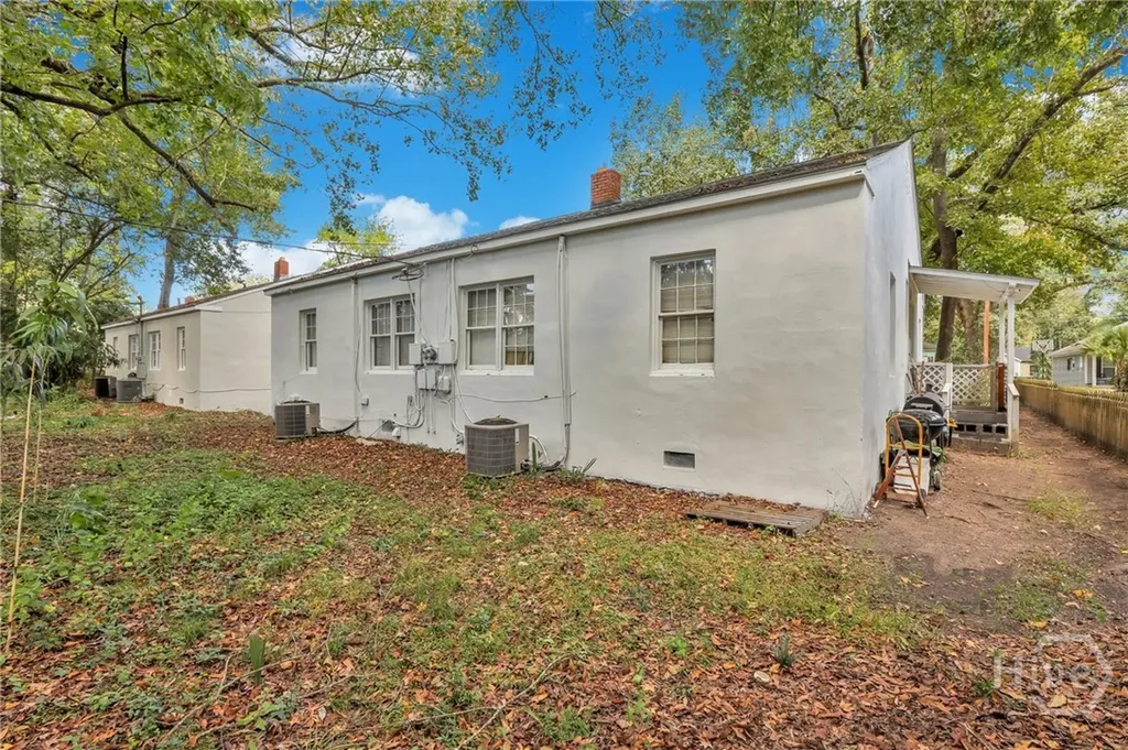 1313 E 55th Street Savannah GA 31404