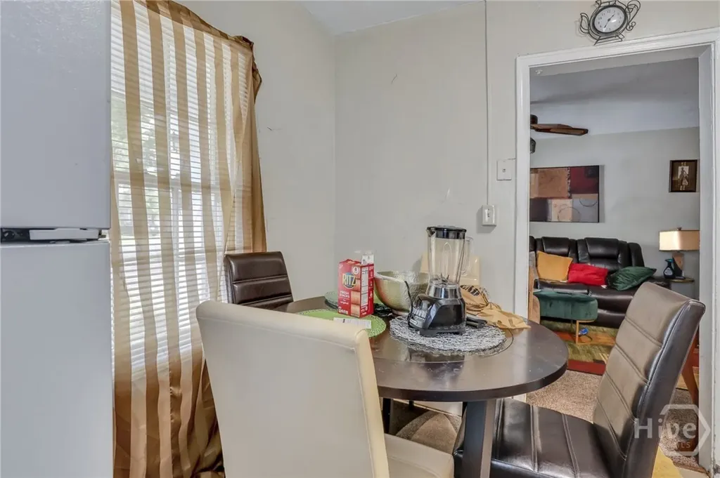 1313 E 55th Street Savannah GA 31404