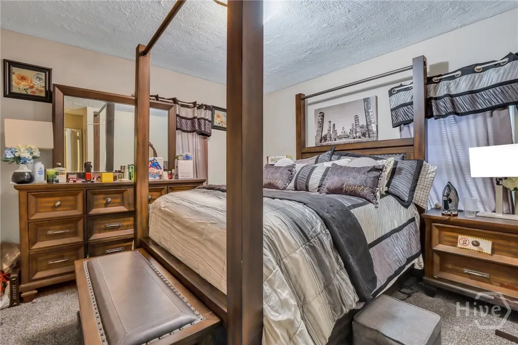 1313 E 55th Street Savannah GA 31404
