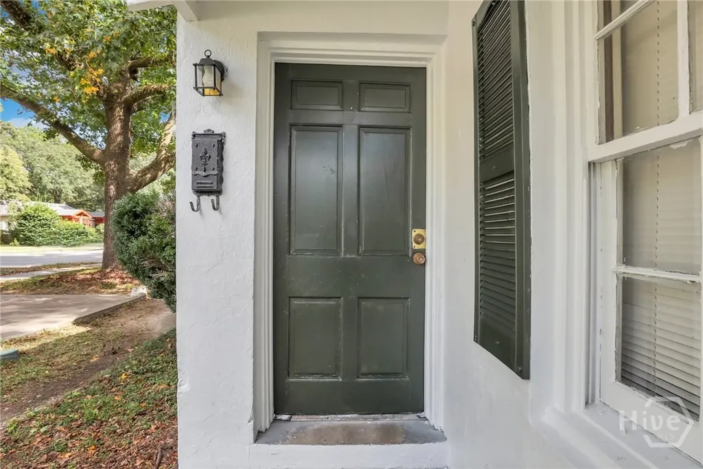 1313 E 55th Street Savannah GA 31404