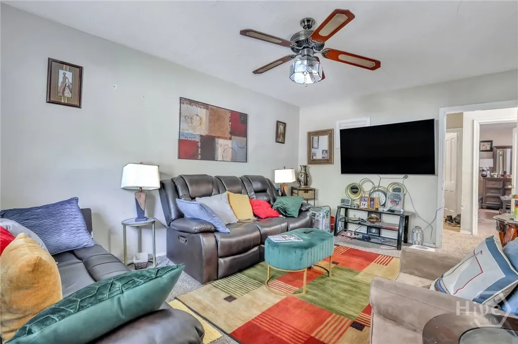 1313 E 55th Street Savannah GA 31404