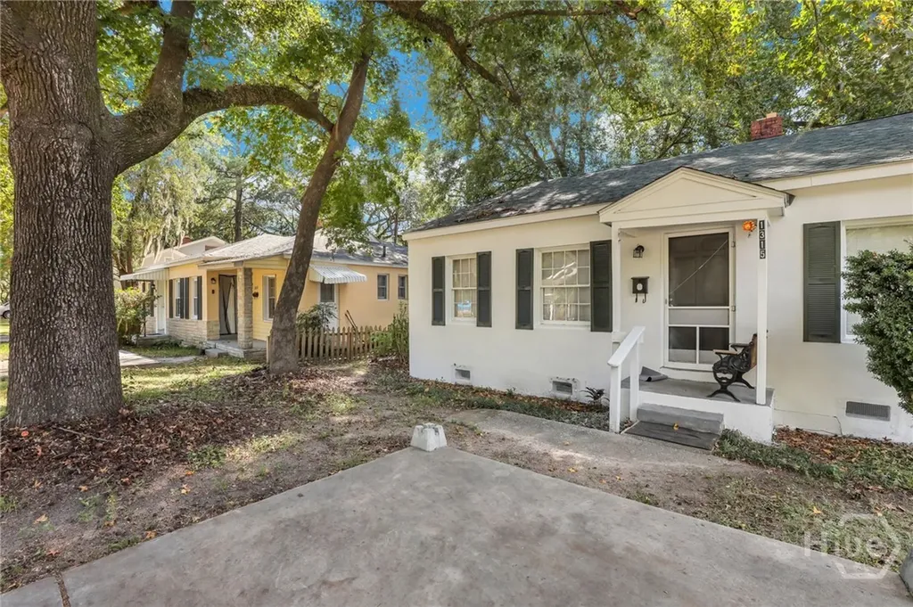 1313 E 55th Street Savannah GA 31404