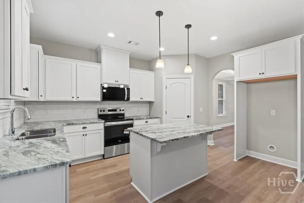 102 Oakmont Drive Guyton GA 31312