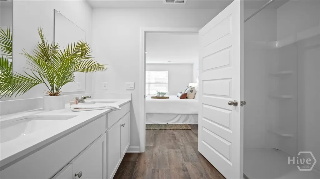 8 Oak Way Port Wentworth GA 31407