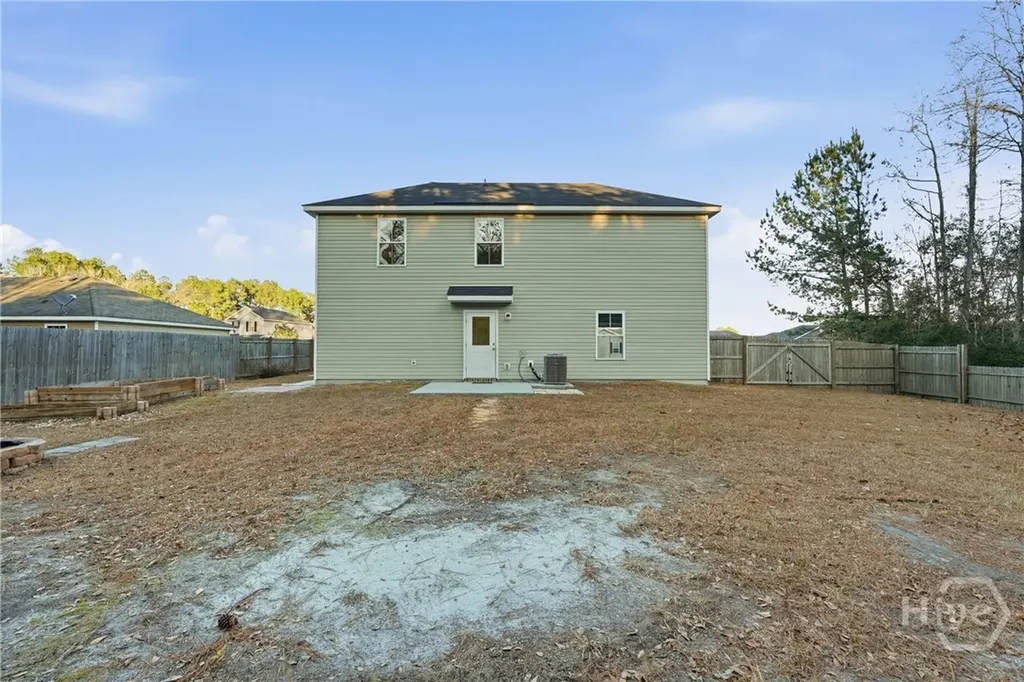 15 Farrington Circle Guyton GA 31312
