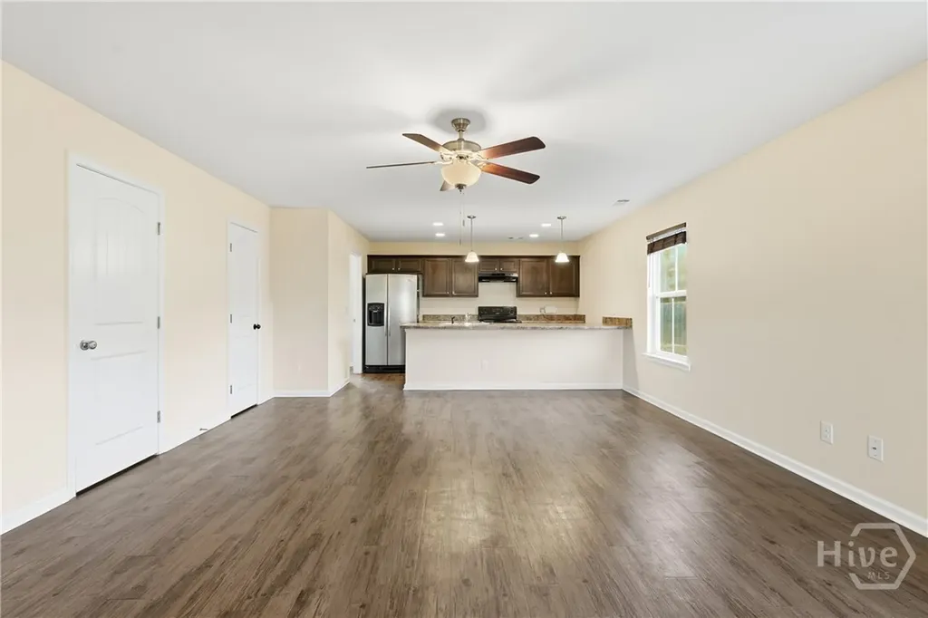 15 Farrington Circle Guyton GA 31312
