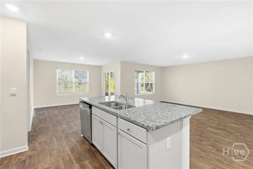 1036 Bergamot Road Bloomingdale GA 31302