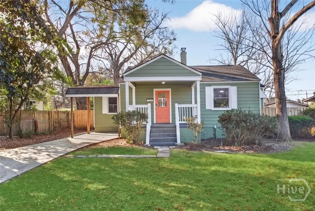 1919 Greenwood Street Savannah GA 31404