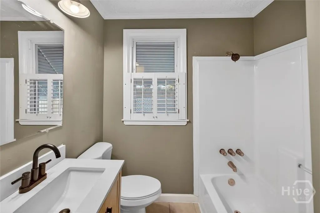 1919 Greenwood Street Savannah GA 31404