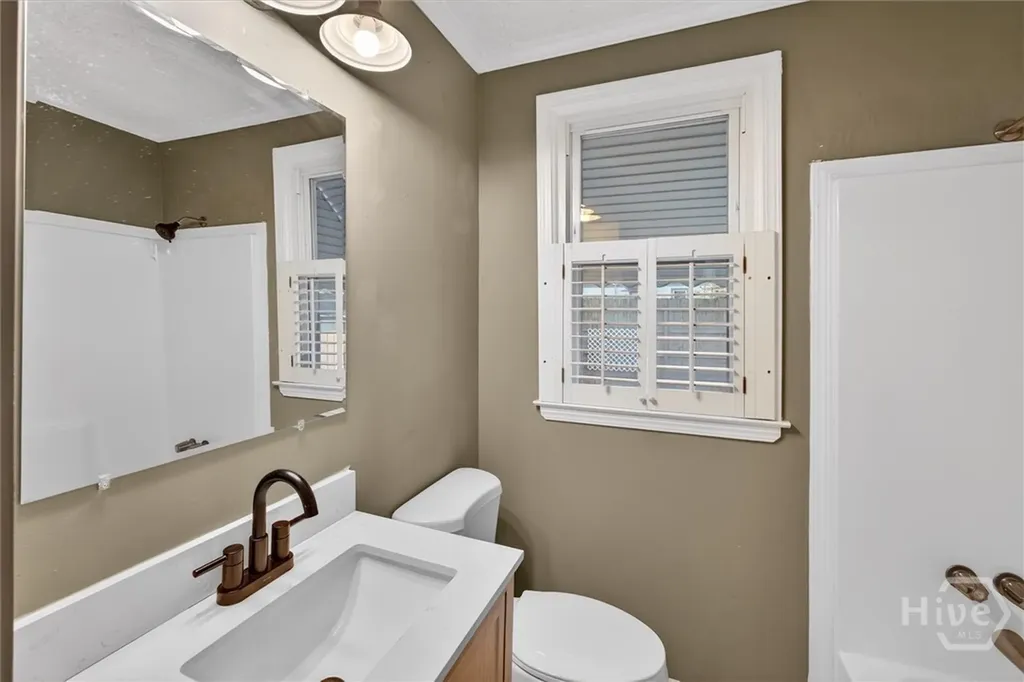 1919 Greenwood Street Savannah GA 31404