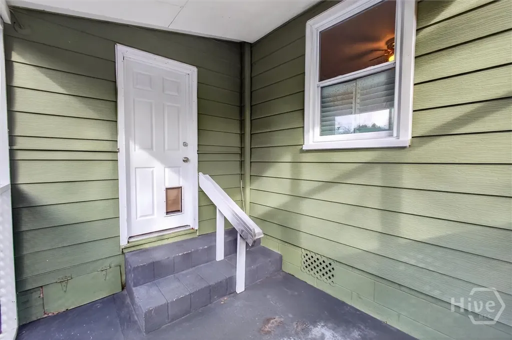 1919 Greenwood Street Savannah GA 31404