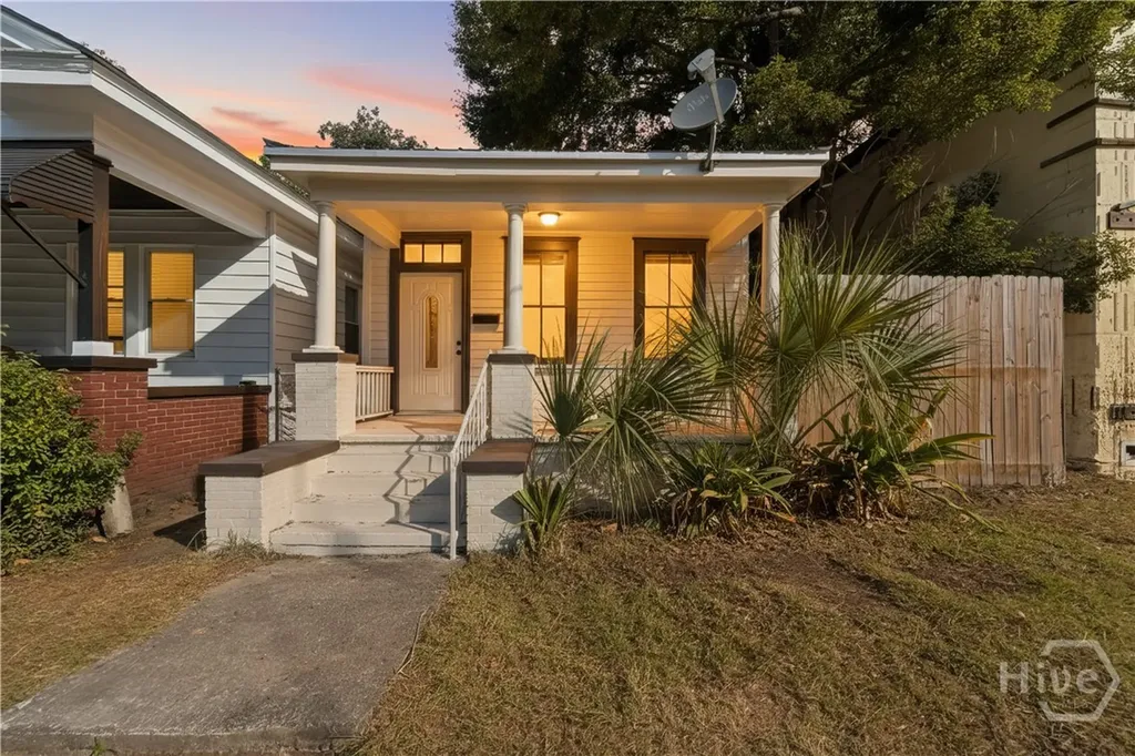 604 W 40th Street Savannah GA 31415