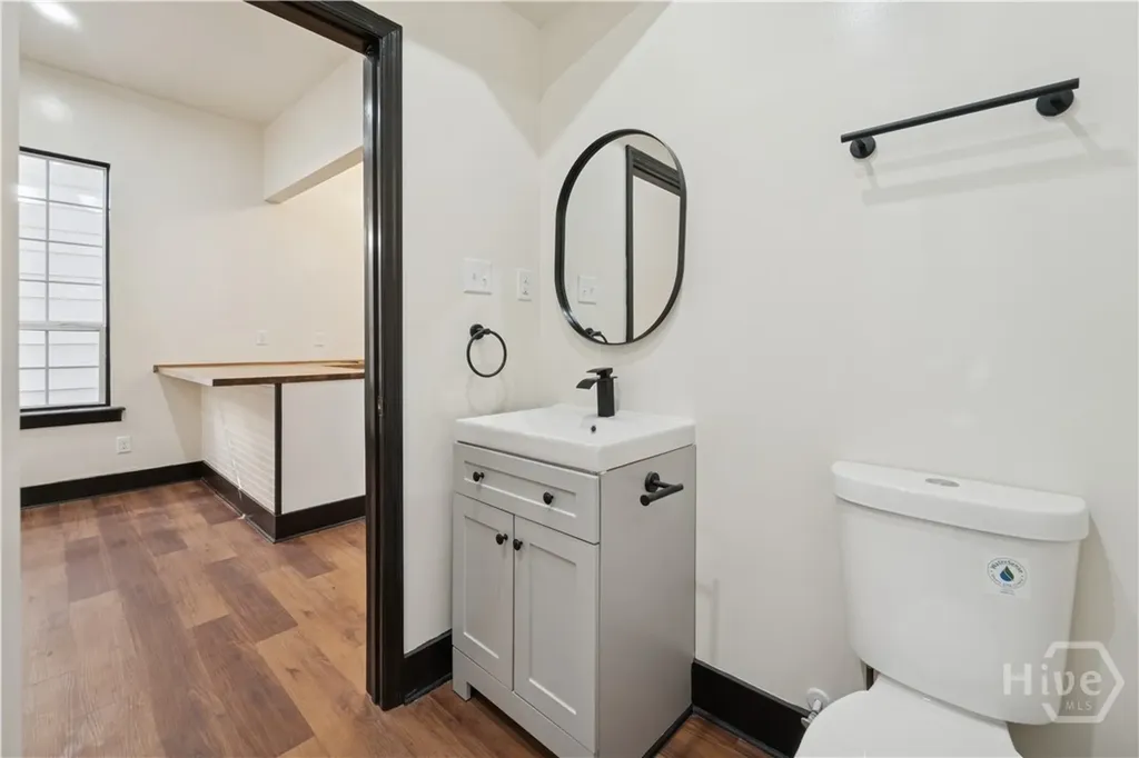 604 W 40th Street Savannah GA 31415