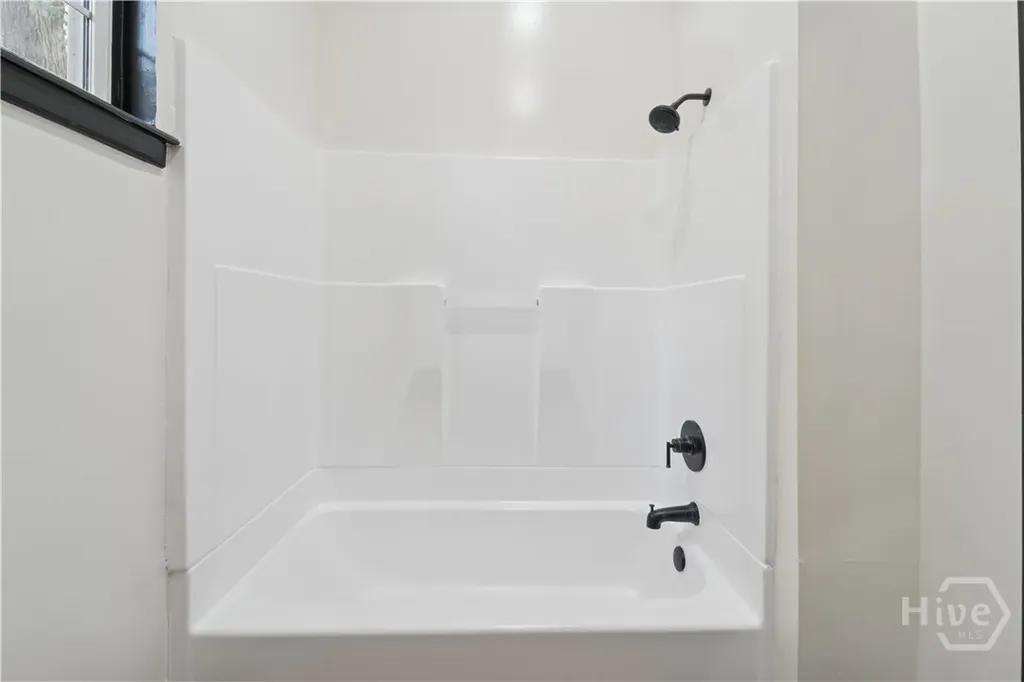 604 W 40th Street Savannah GA 31415