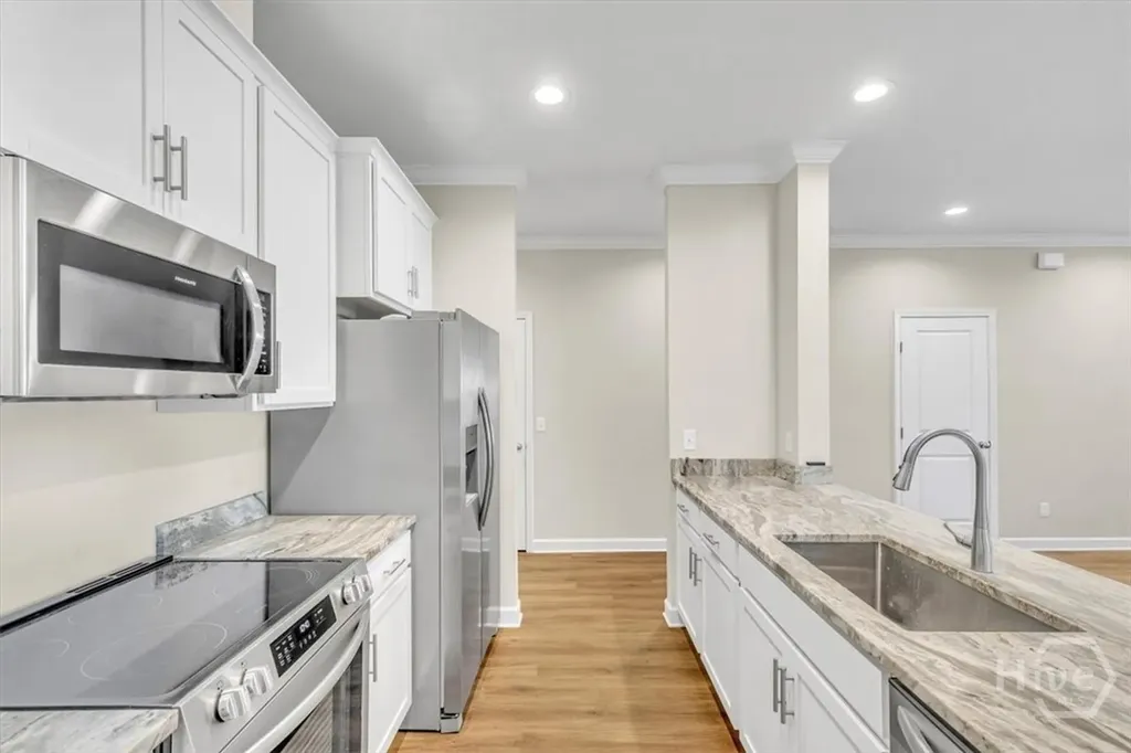 39 Travis Street Savannah GA 31406