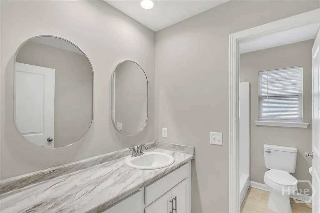 39 Travis Street Savannah GA 31406
