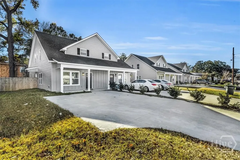 39 Travis Street Savannah GA 31406