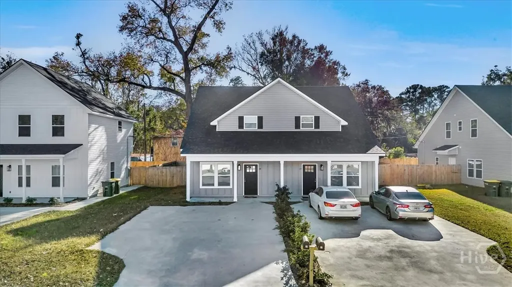 39 Travis Street Savannah GA 31406