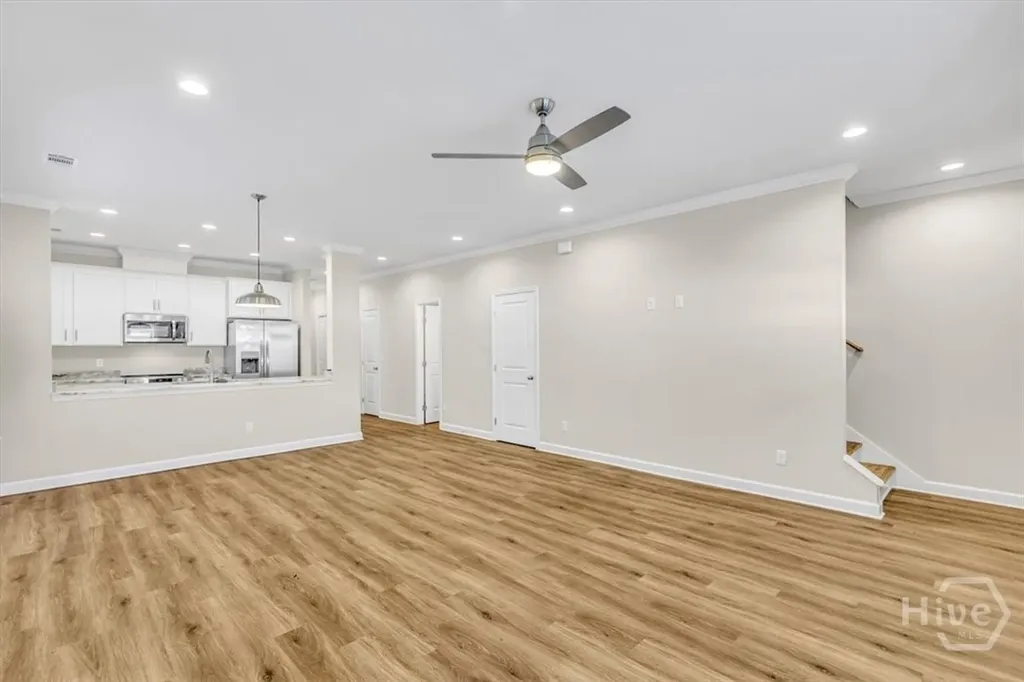 39 Travis Street Savannah GA 31406