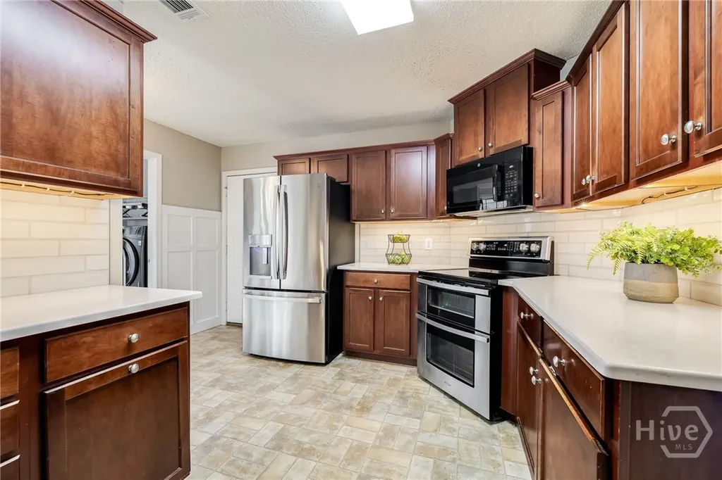 104 Sandstone Drive Bloomingdale GA 31302