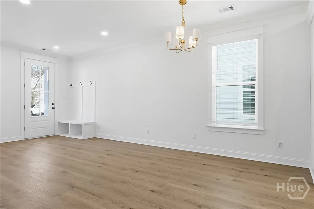 1203 E 34th Street Savannah GA 31404