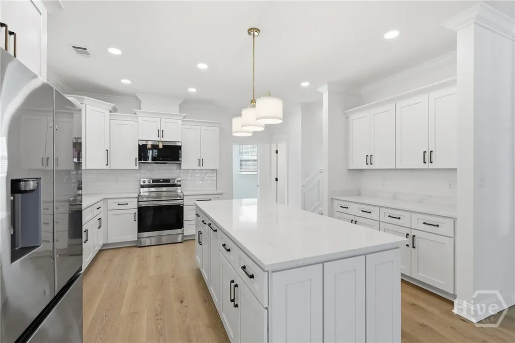 1203 E 34th Street Savannah GA 31404