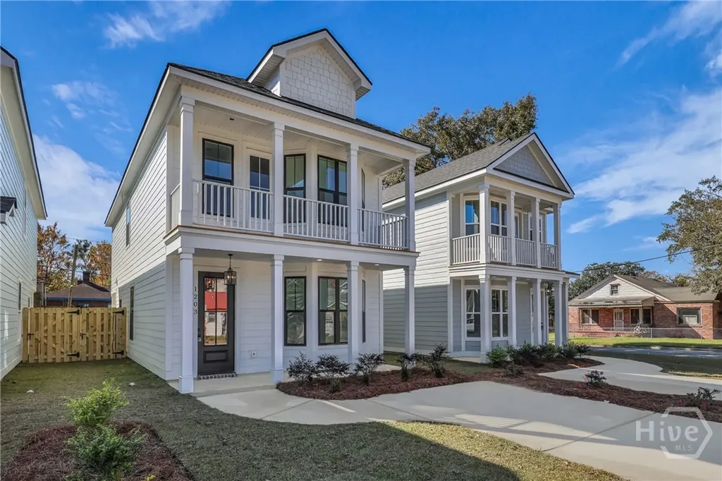 1203 E 34th Street Savannah GA 31404