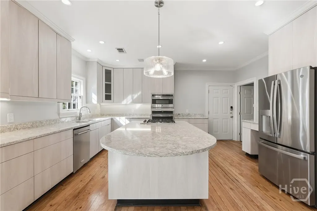 711 Bradley Point Road Savannah GA 31410