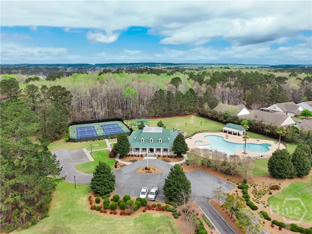 155 Como Drive Pooler GA 31322