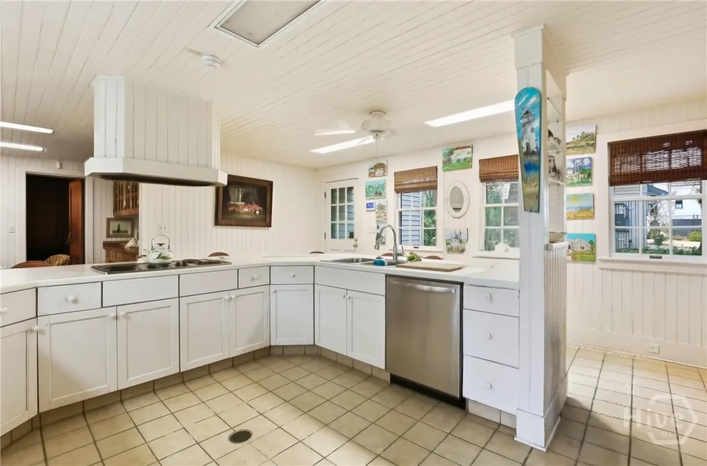 1903 Chatham Avenue Tybee Island GA 31328