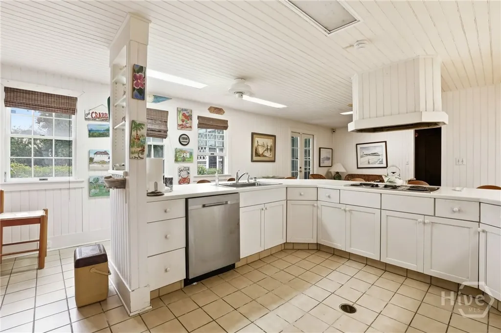1903 Chatham Avenue Tybee Island GA 31328