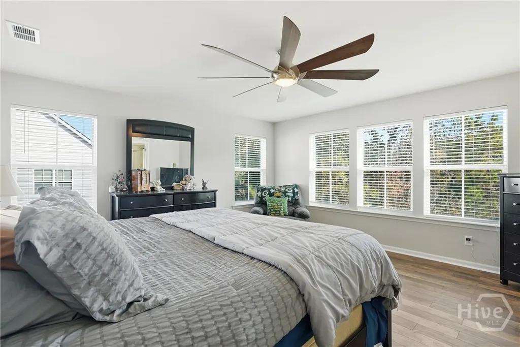 18 Minning Loop Richmond Hill GA 31324
