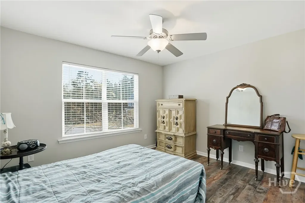18 Minning Loop Richmond Hill GA 31324