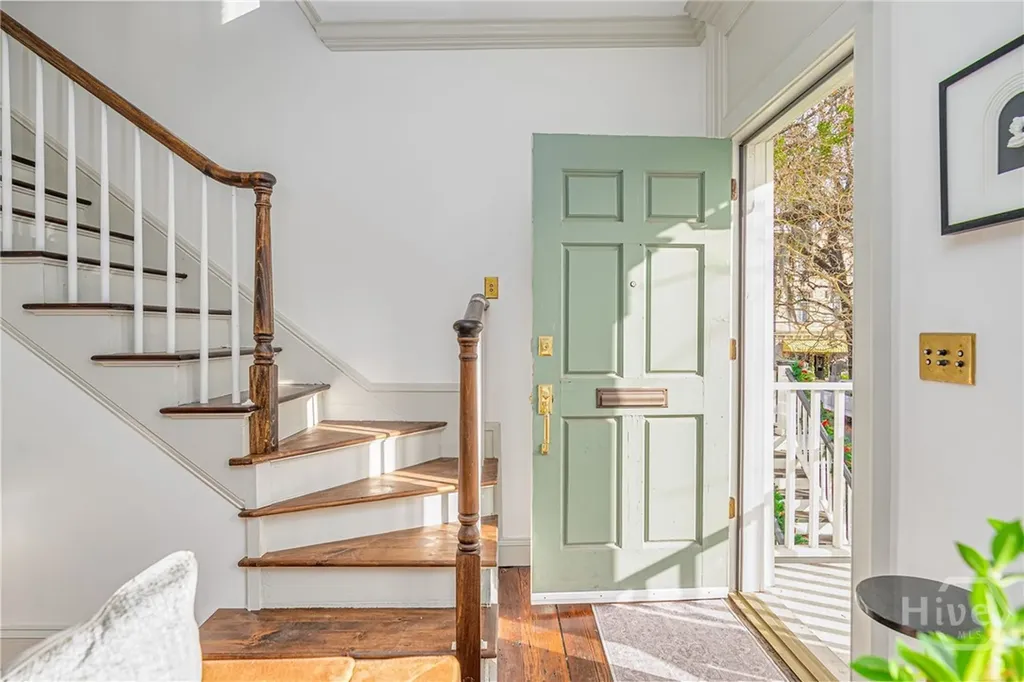 110 W Taylor Street Savannah GA 31401