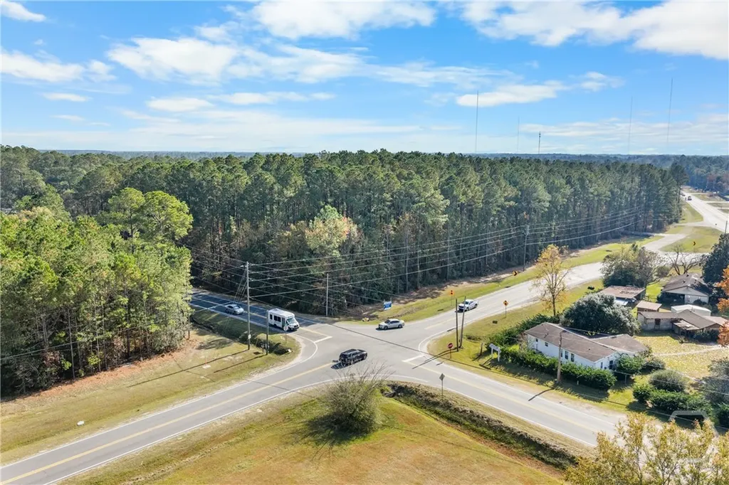 50 Old River Road Bloomingdale GA 31402