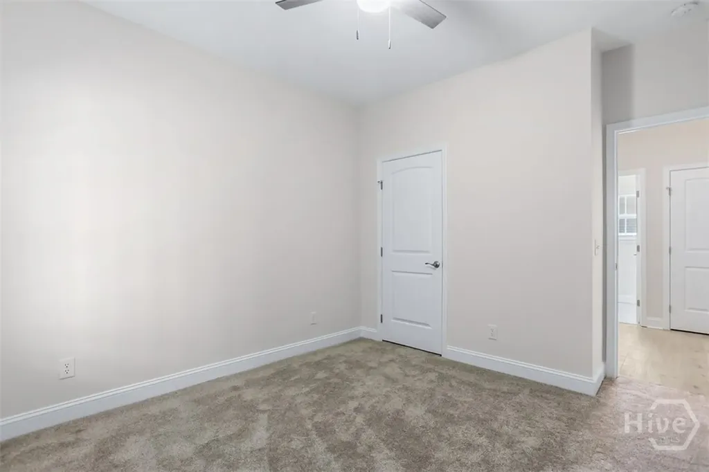 1520 E 56th Street Savannah GA 31404