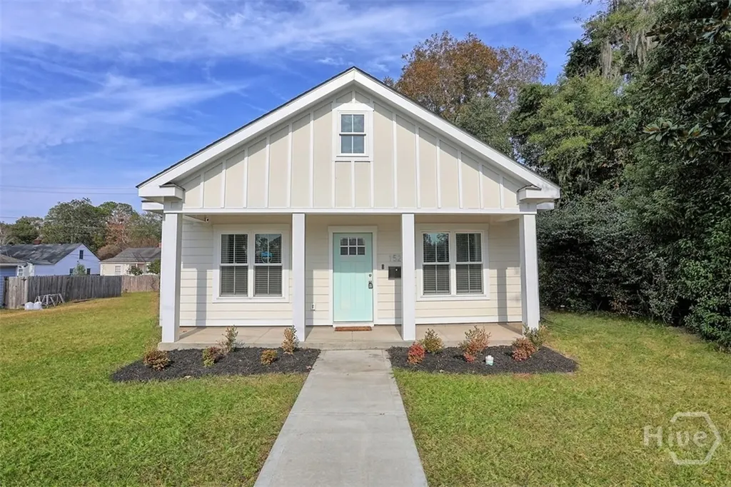 1520 E 56th Street Savannah GA 31404