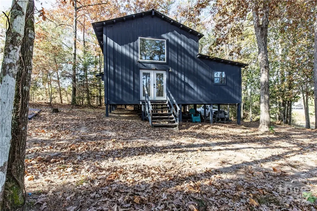 2286 Carter Bight Landing Road Surrency GA 31563