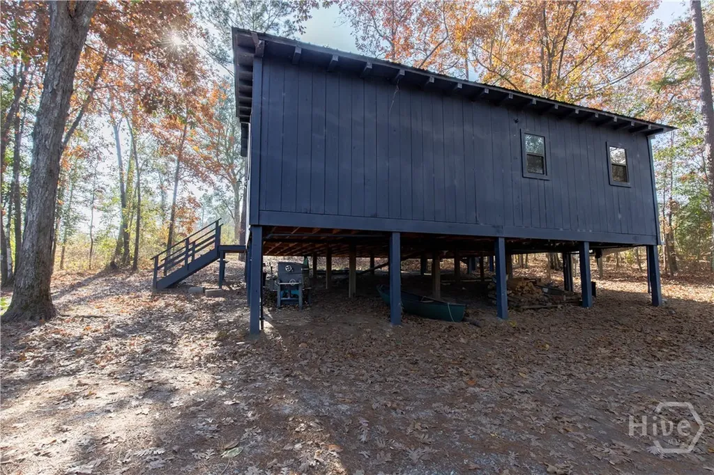 2286 Carter Bight Landing Road Surrency GA 31563
