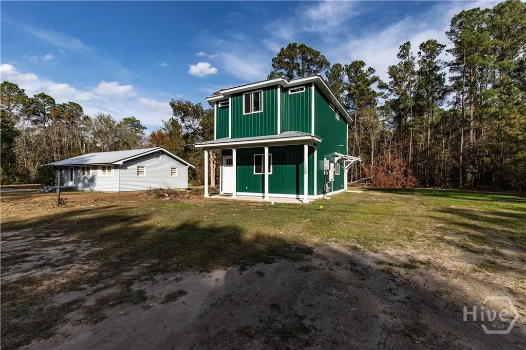 180 N Main Street Ludowici GA 31316
