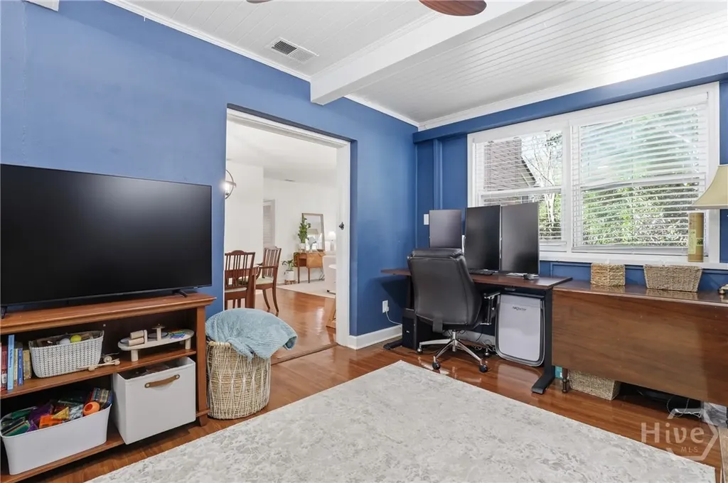 9 Colonel Estill Avenue Savannah GA 31406