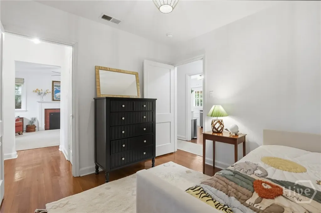 9 Colonel Estill Avenue Savannah GA 31406