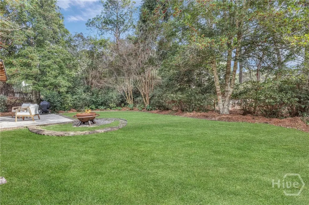 9 Colonel Estill Avenue Savannah GA 31406
